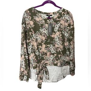 𝅺ANNABELLE olive floral blouse, large